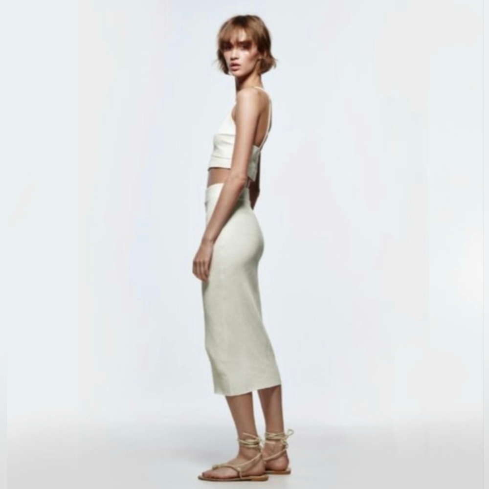Zara Ribbed Knit Midi Skirt In Cream